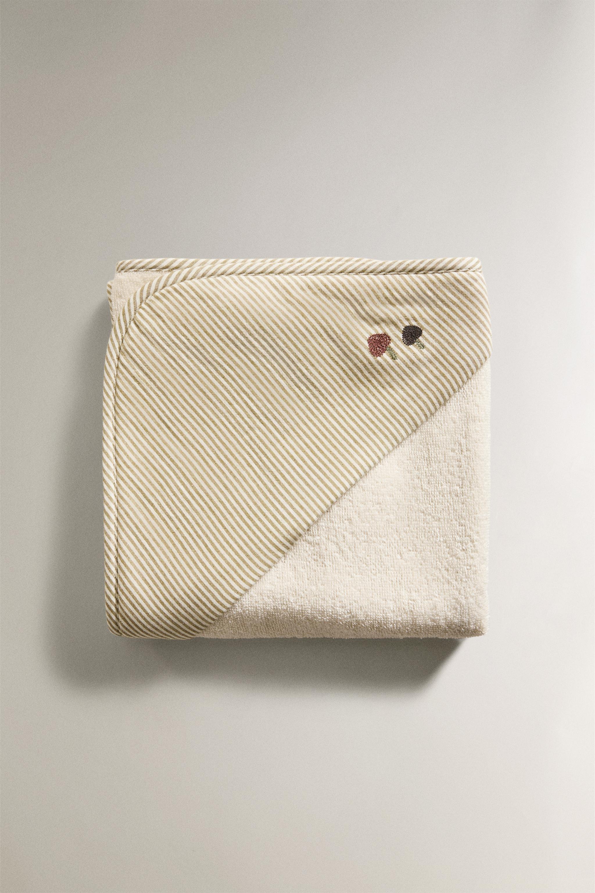 STRIPED MUSLIN HOODED BABY BATH TOWEL